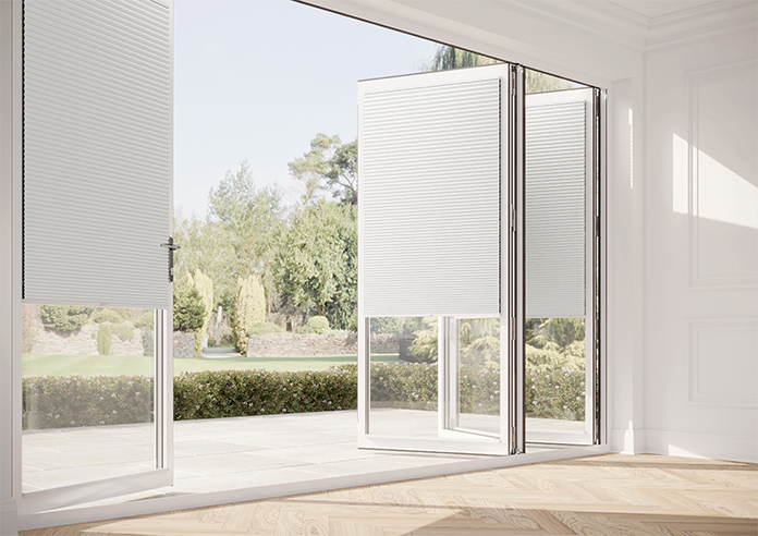 Umbra (Blackout), Flaxen - Stick Fit Honeycomb Blind - Image 12